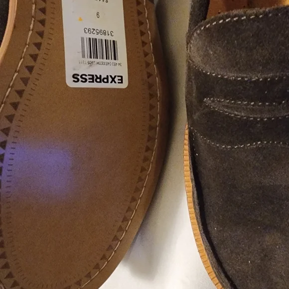 Express genuine suede dark brown loafer. Sz 9 & 12. New - Picture 4 of 4